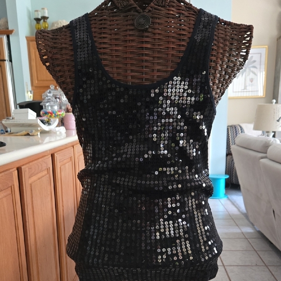 No Boundaries Black Sequin Tank Top - Picture 3 of 12